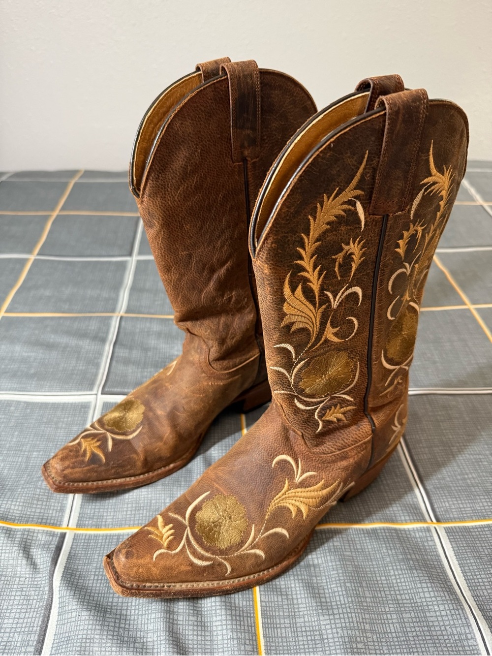 👠Shyanne Brown Embroidered Western Cowboy Boots Size 8B